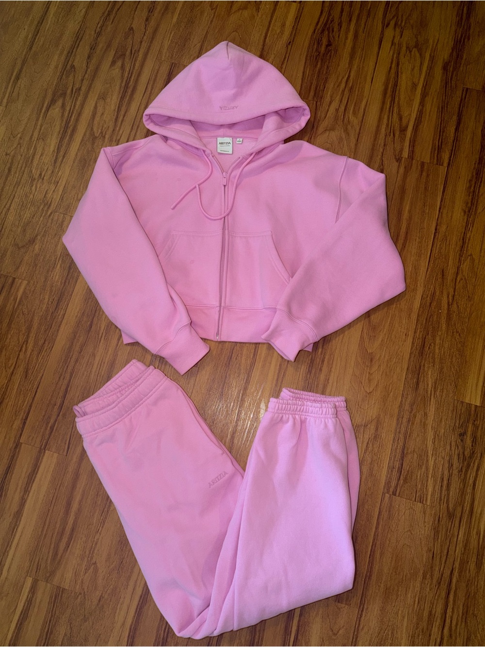 Aritzia Sweatfleece Morganite Pink Sweat Set